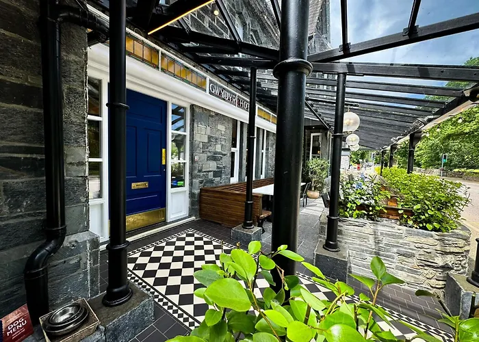 Gwydyr Hotel